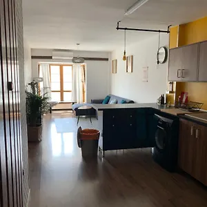 https://apartamento-dona-pia.1costadelsol.com