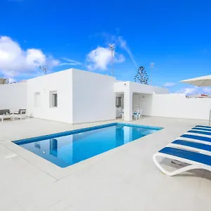 https://villa-adai-izeia.balearic-islands.net